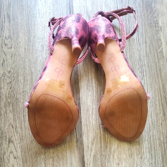 Jessica Simpson Heels - Picture 9 of 9